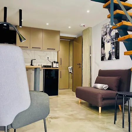 Urban Loft Apartament Saloniki